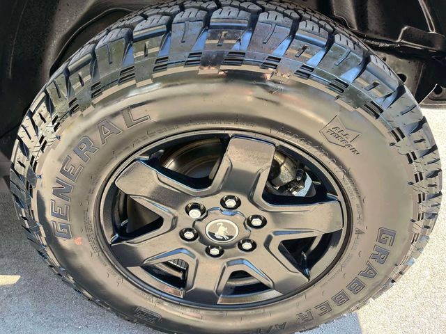 Certified 2024 Ford Bronco Black Diamond AWD/4WD image 11