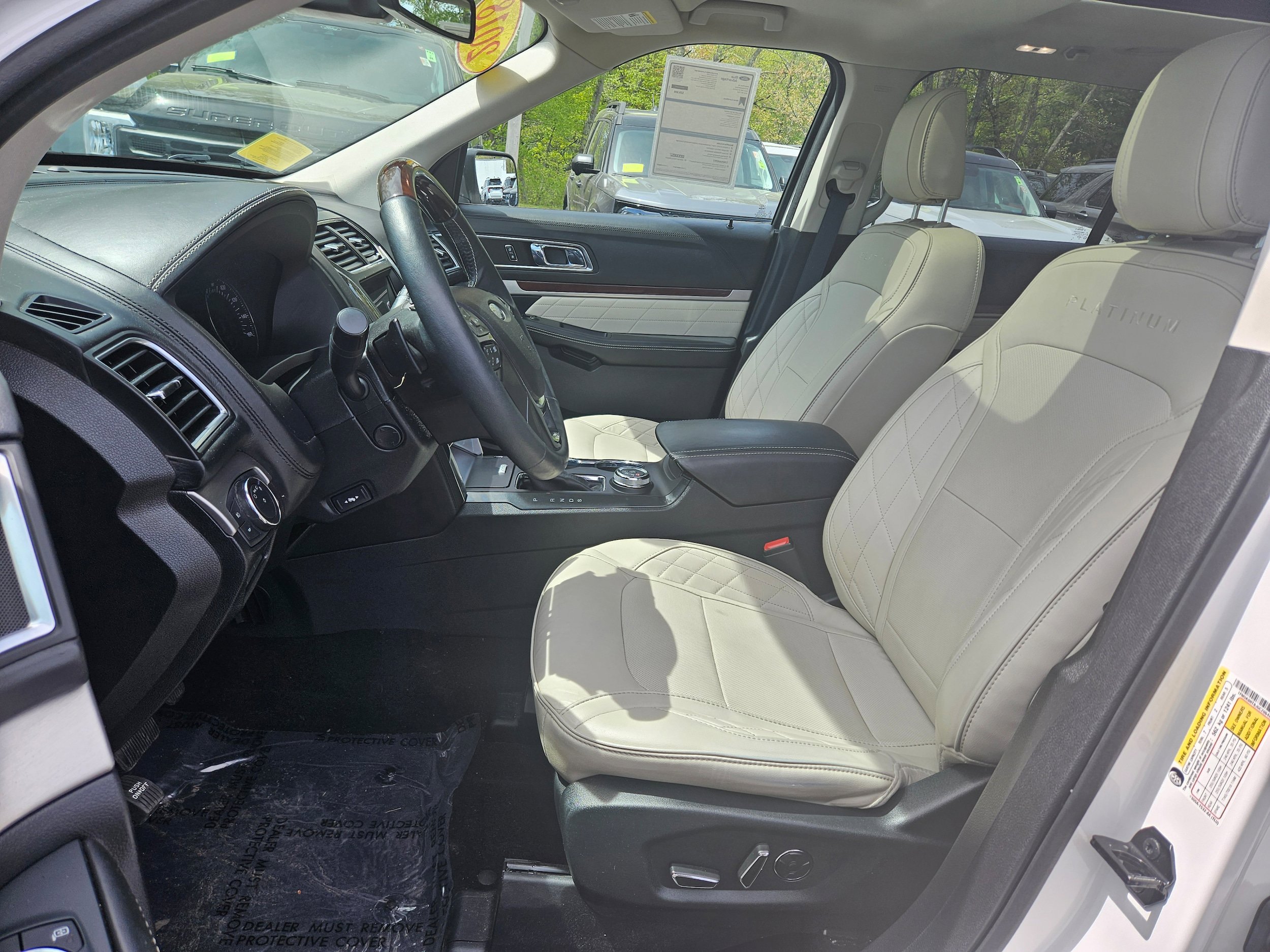 Certified 2018 Ford Explorer Platinum AWD/4WD image 15