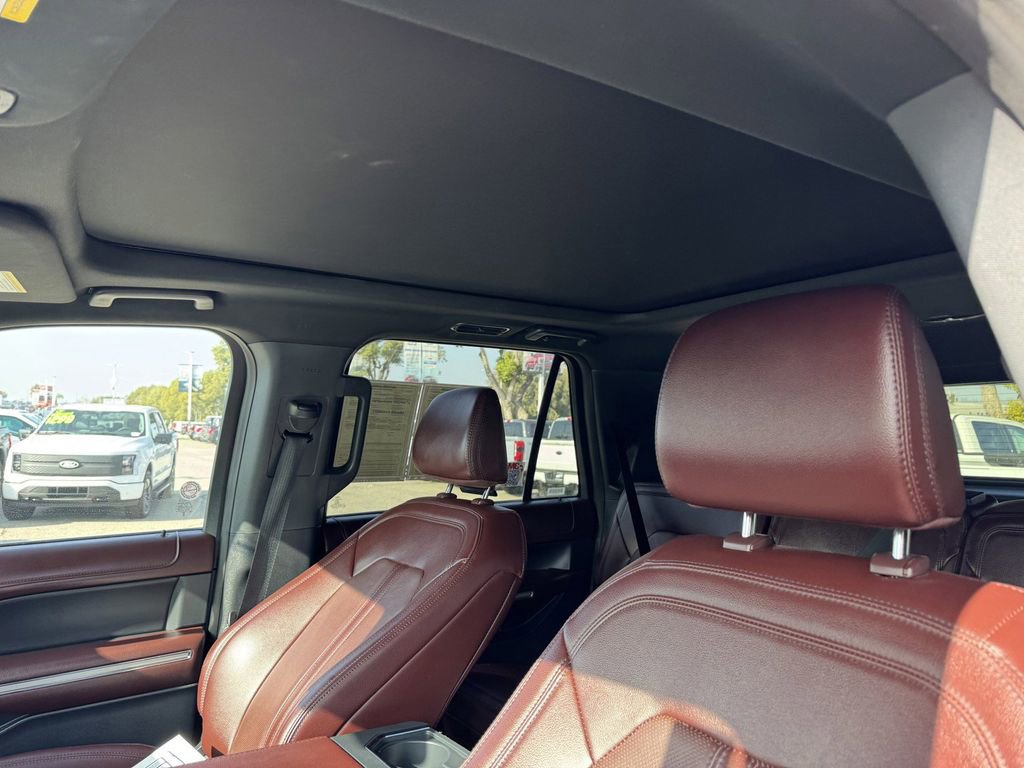 Certified 2024 Ford Expedition Limited image 13