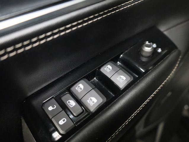 Used 2023 Jeep Wagoneer Series II AWD/4WD image 23