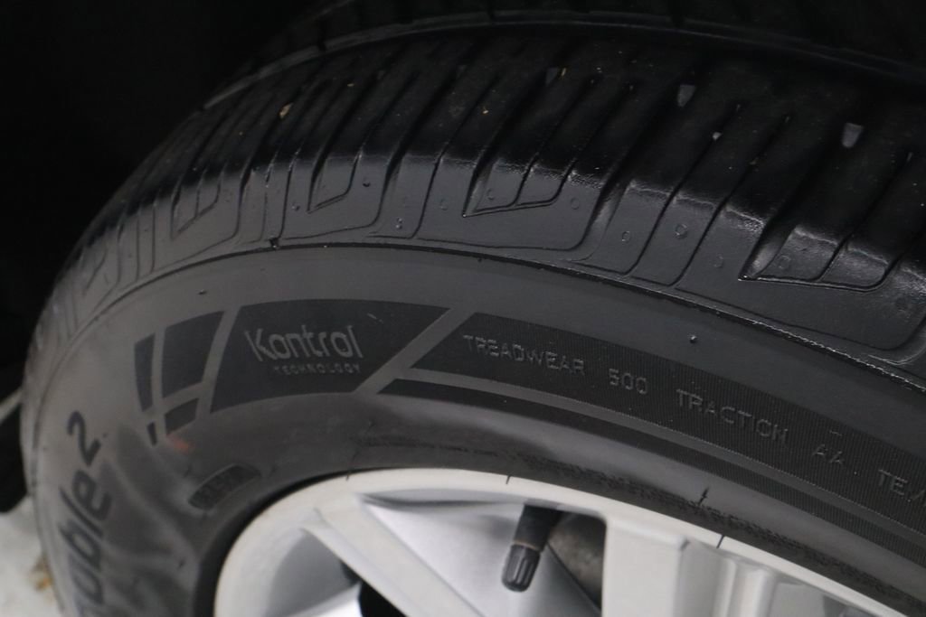 Certified 2023 Ford Edge Titanium AWD/4WD image 21