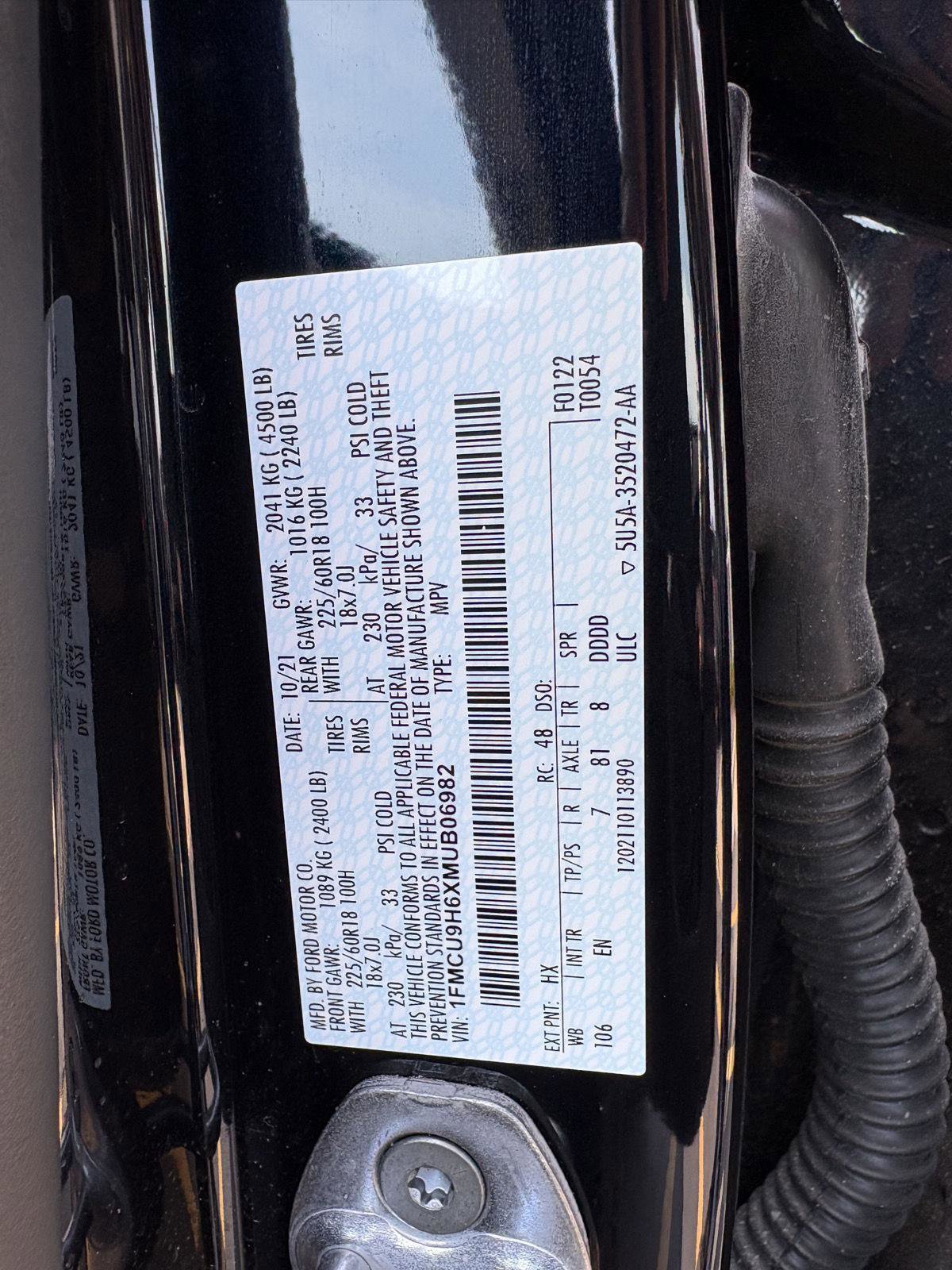 Certified 2021 Ford Escape SEL w/ Technology Package image 17