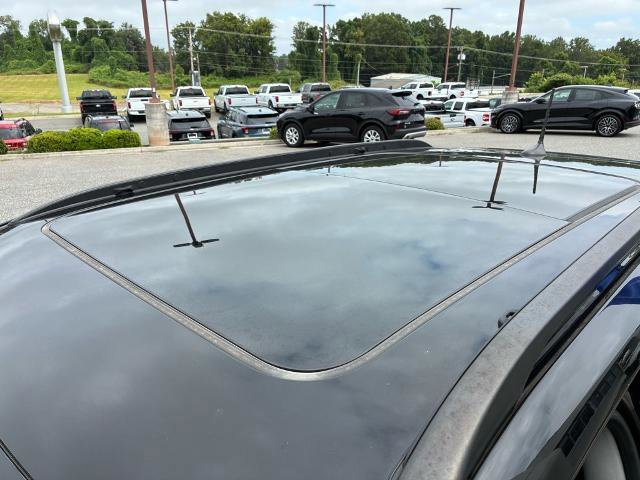 Used 2022 Jeep Compass Latitude w/ Sun and Sound Group image 11