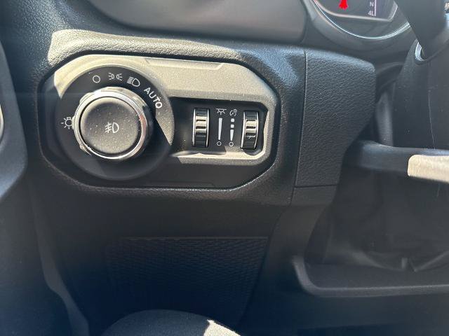 Used 2022 Jeep Wrangler Unlimited Sport AWD/4WD image 13
