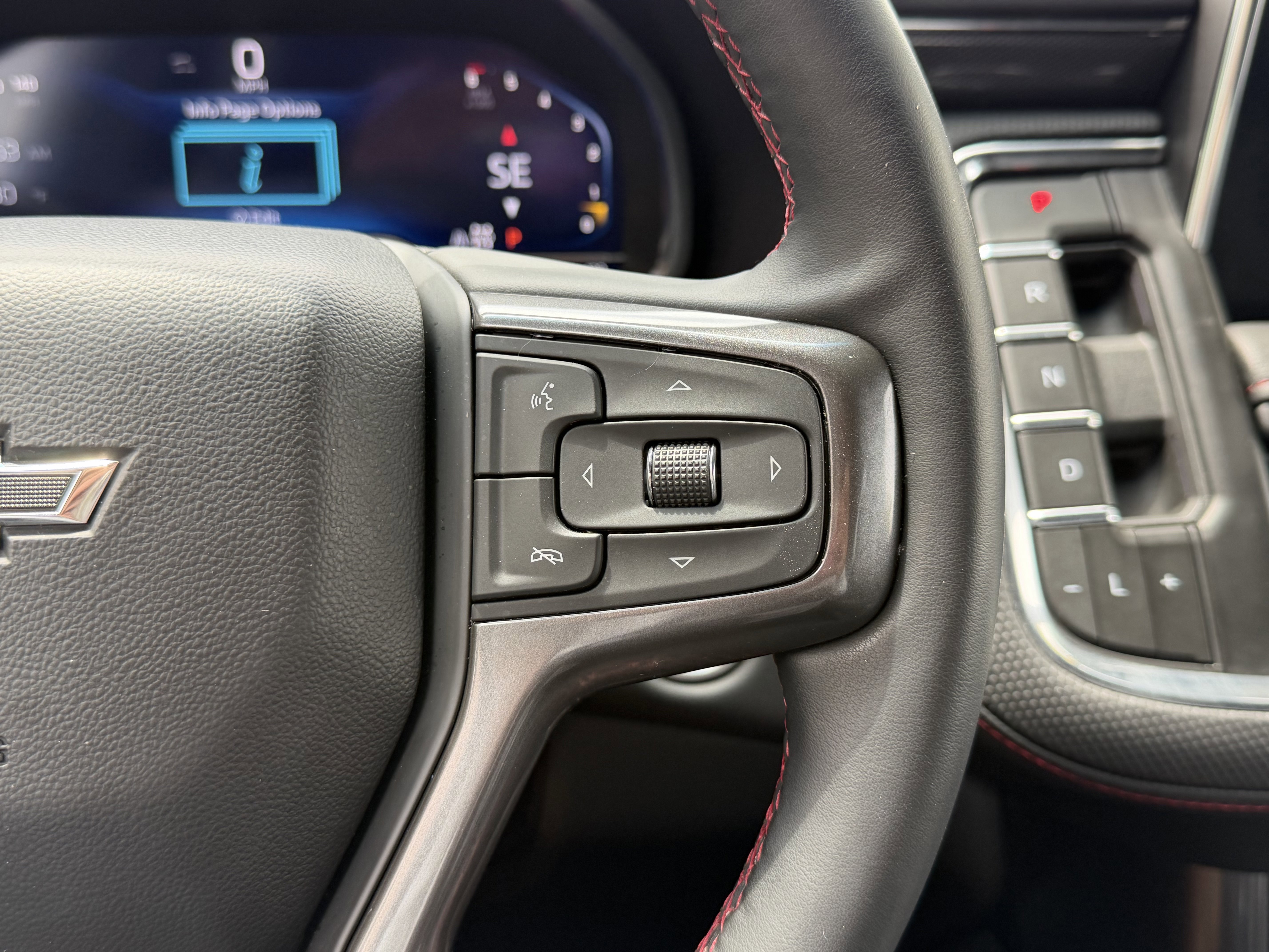 Used 2024 Chevrolet Tahoe RST w/ Luxury Package AWD/4WD image 18