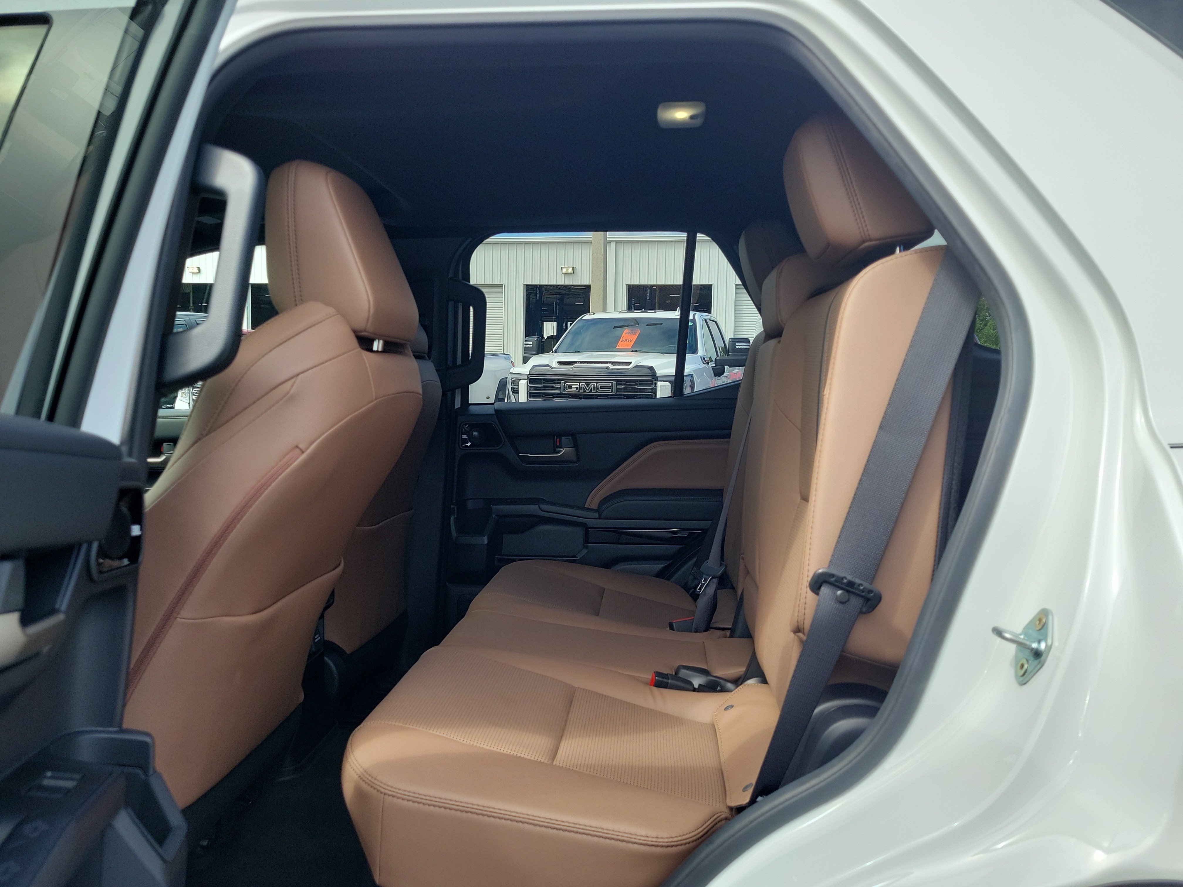 Used 2026 Toyota 4Runner Limited AWD/4WD image 11