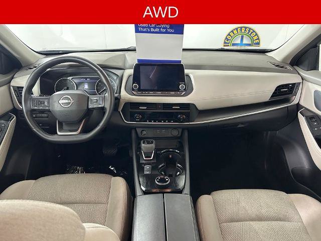 Used 2025 Nissan Rogue SV AWD/4WD image 6
