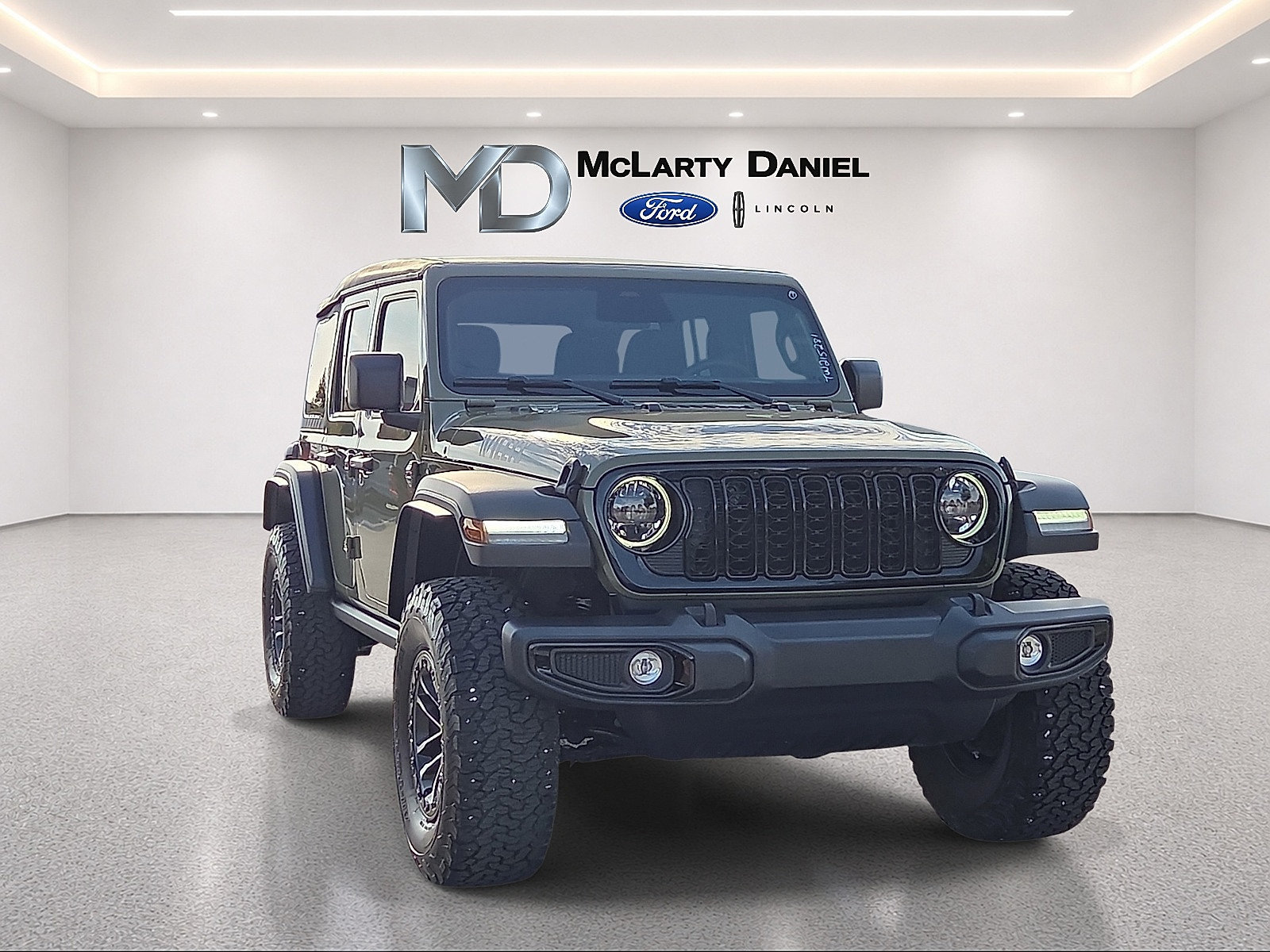Used 2026 Jeep Wrangler Unlimited Sport AWD/4WD image 1