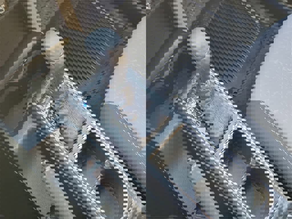 Used 2020 Toyota Tacoma TRD Sport image 19