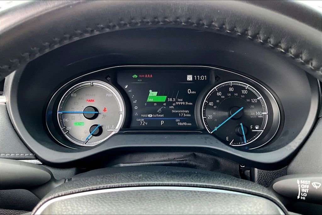 Used 2022 Toyota Venza XLE image 20