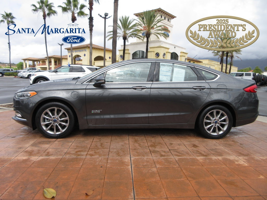 Certified 2018 Ford Fusion Energi Titanium FWD image 1