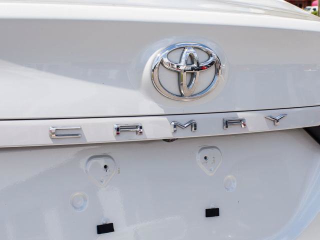 Used 2022 Toyota Camry XLE FWD image 10