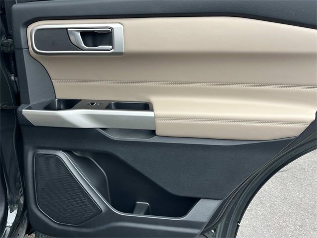 Certified 2023 Ford Explorer XLT image 22