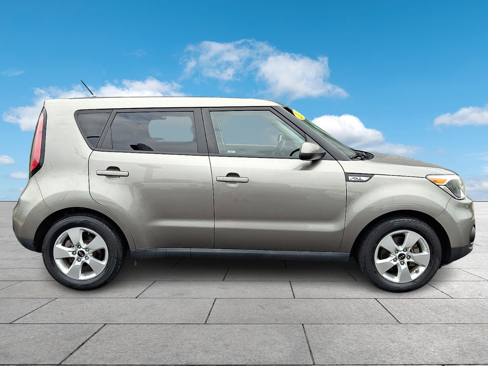Used 2018 Kia Soul FWD image 5