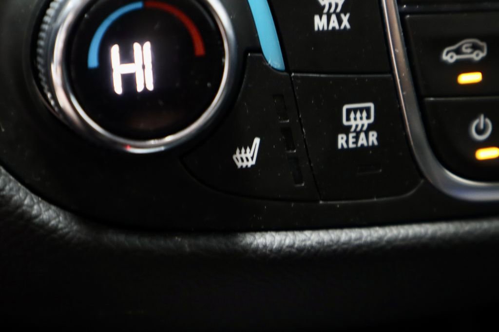 Used 2024 Chevrolet Equinox LT FWD image 4