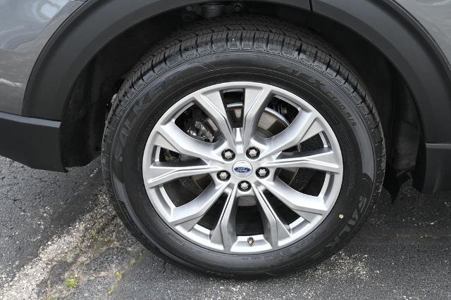 Certified 2023 Ford Explorer XLT w/ Equipment Group 202A AWD/4WD image 16