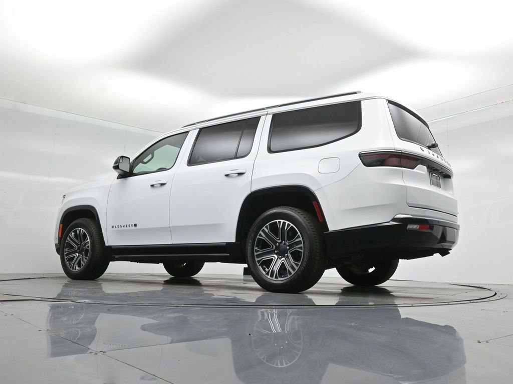 Used 2024 Jeep Wagoneer Series II w/ Flexible Seating Group image 56