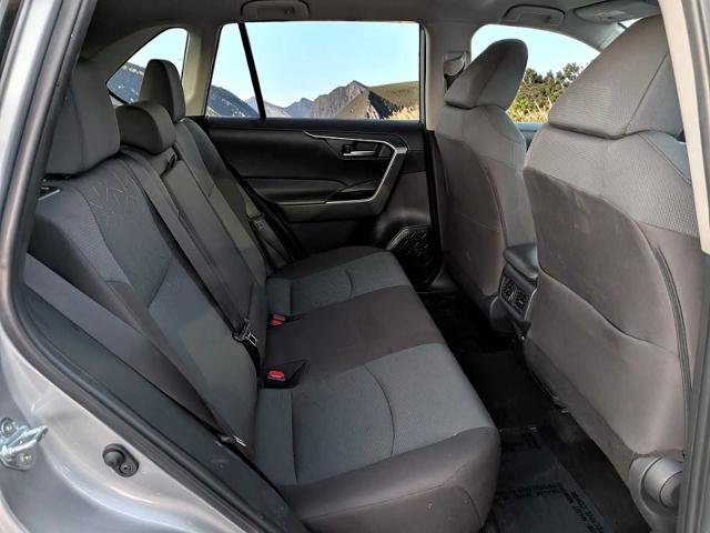 Used 2025 Toyota RAV4 XLE AWD/4WD image 15