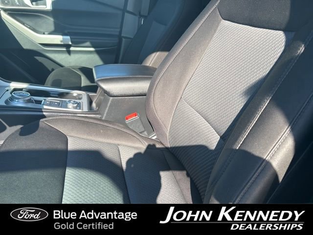 Certified 2022 Ford Explorer XLT w/ Class IV Trailer Tow Package image 16