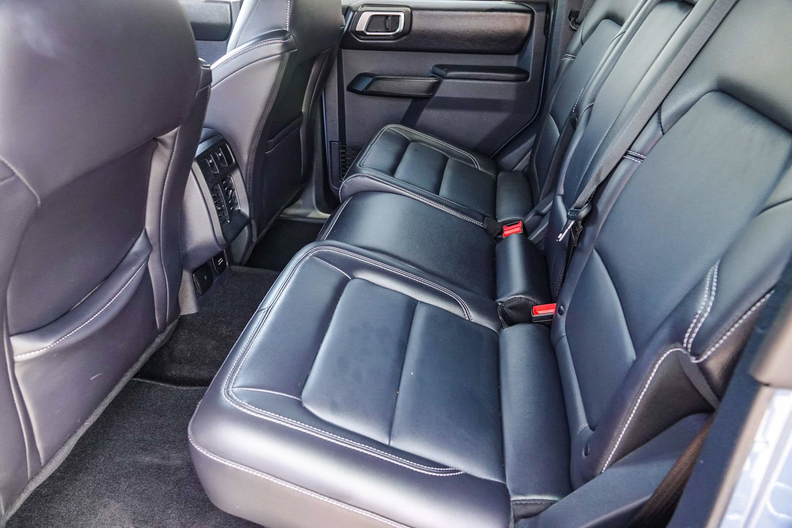 Certified 2025 Ford Bronco Outer Banks image 17