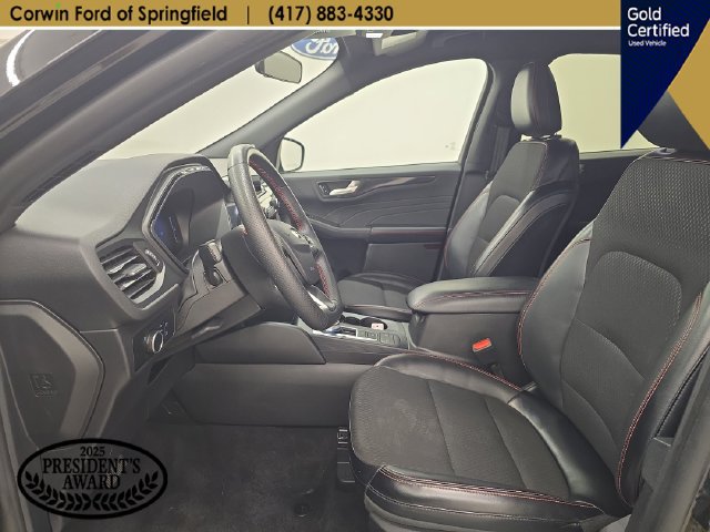 Certified 2025 Ford Escape ST-Line AWD/4WD image 20