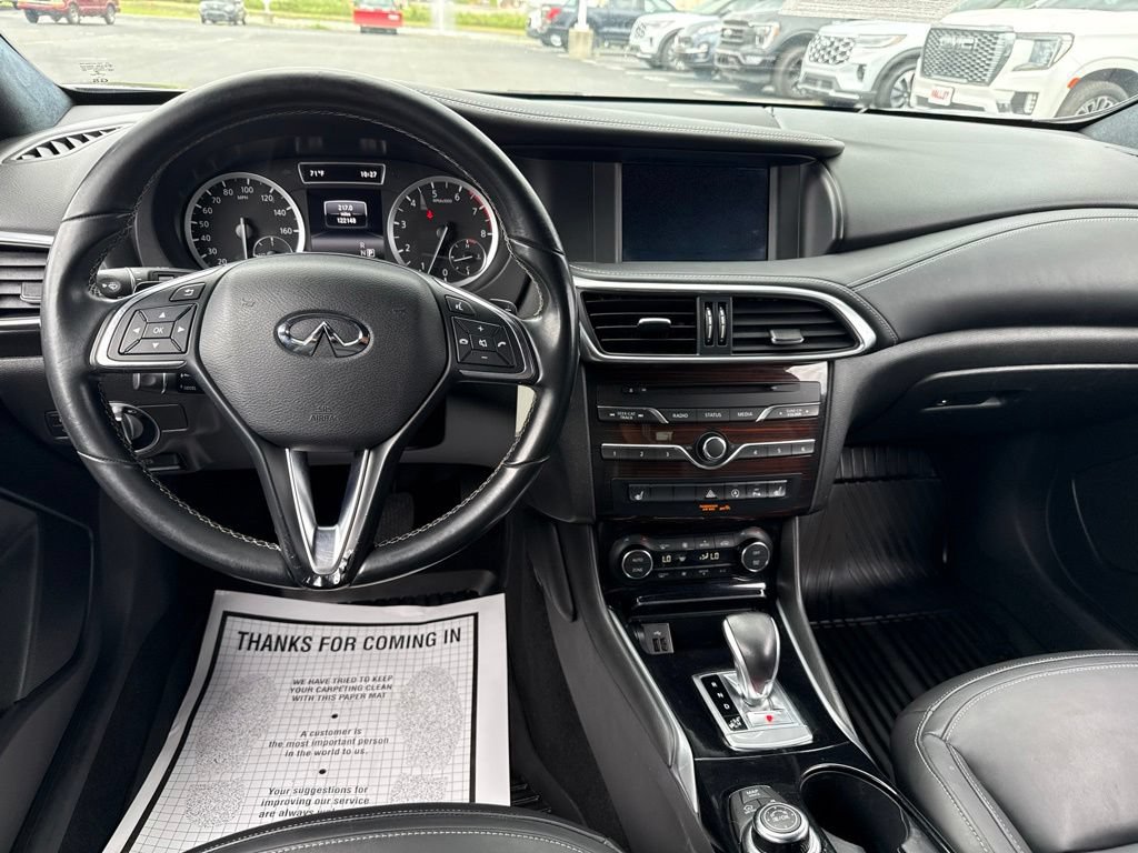 Used 2017 INFINITI QX30 Premium w/ Navigation Package AWD/4WD image 11