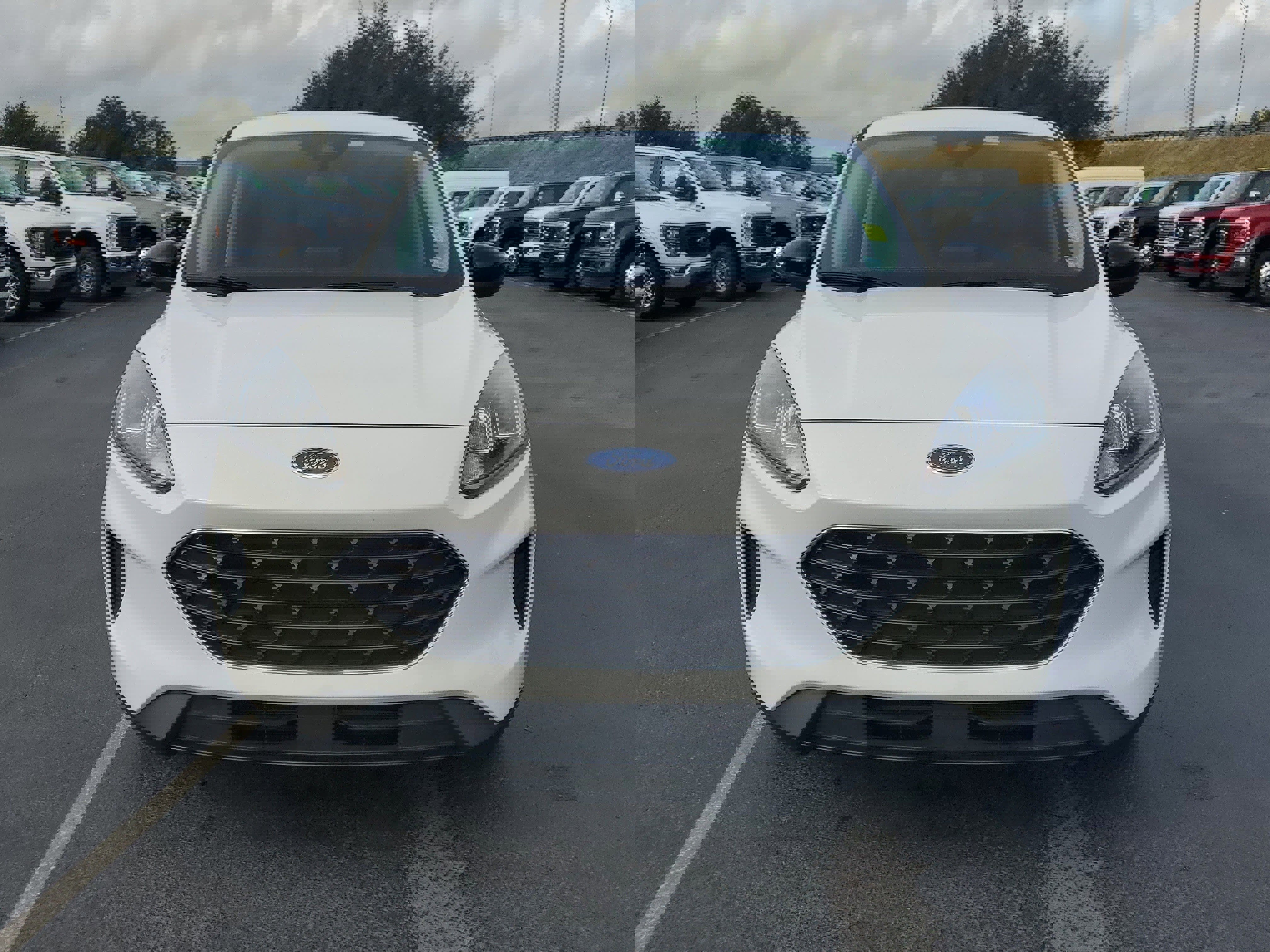 Certified 2021 Ford Escape SE w/ SE Sport Appearance Package image 2