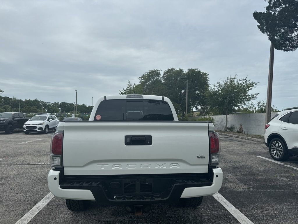 Used 2023 Toyota Tacoma TRD Off-Road w/ TRD Premium Off Road Package AWD/4WD image 5
