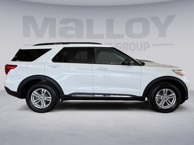 Certified 2022 Ford Explorer XLT w/ Equipment Group 202A AWD/4WD image 6
