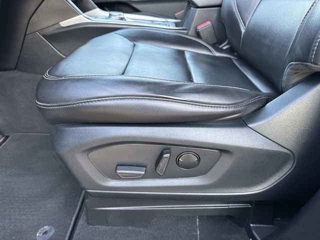 Certified 2022 Ford Explorer XLT w/ Equipment Group 202A image 19