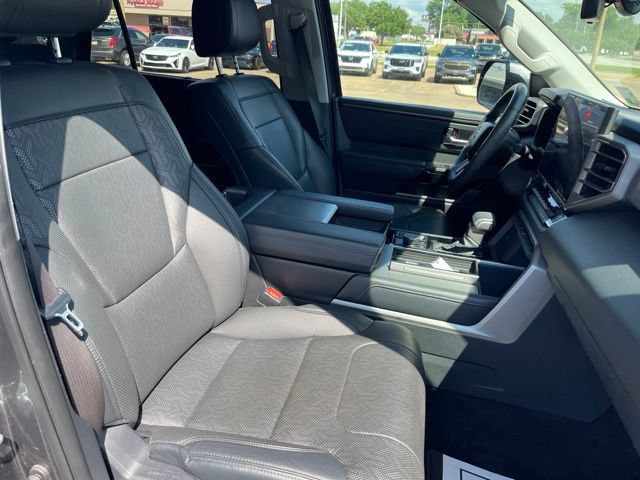 Used 2023 Toyota Sequoia Limited AWD/4WD image 21
