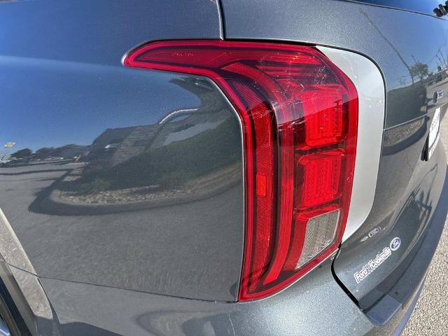 Used 2025 Hyundai Palisade SEL FWD image 11