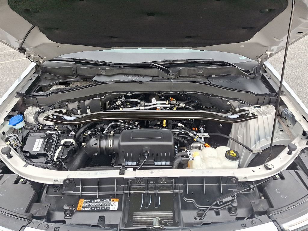 Certified 2024 Ford Explorer Limited image 30