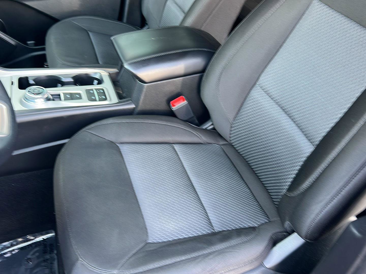 Certified 2023 Ford Explorer XLT image 29