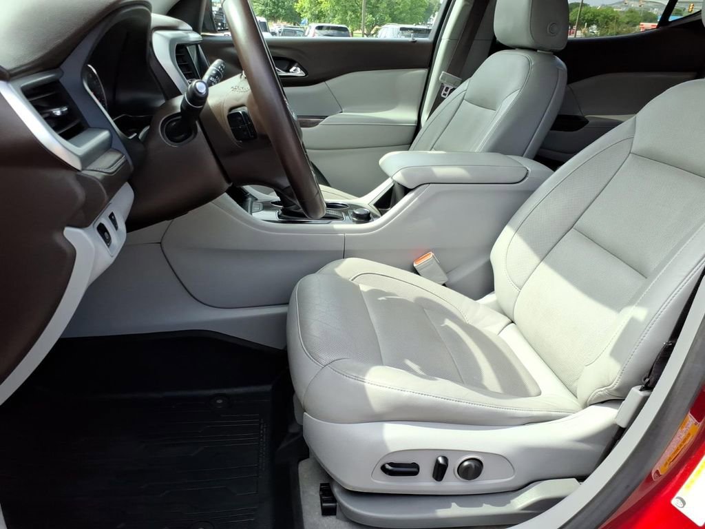 Used 2018 GMC Acadia SLT FWD image 18