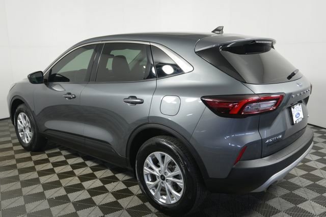 Certified 2024 Ford Escape Active image 2
