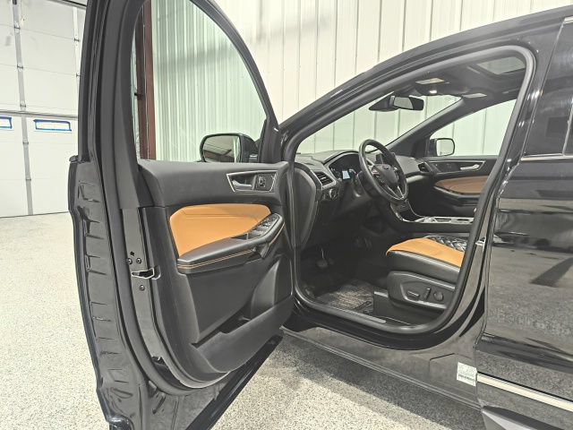 Certified 2024 Ford Edge Titanium w/ Titanium Elite Package AWD/4WD image 11