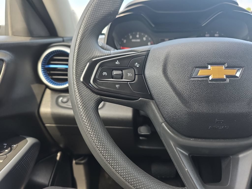 Used 2024 Chevrolet Trax LS w/ Driver Confidence Package FWD image 28