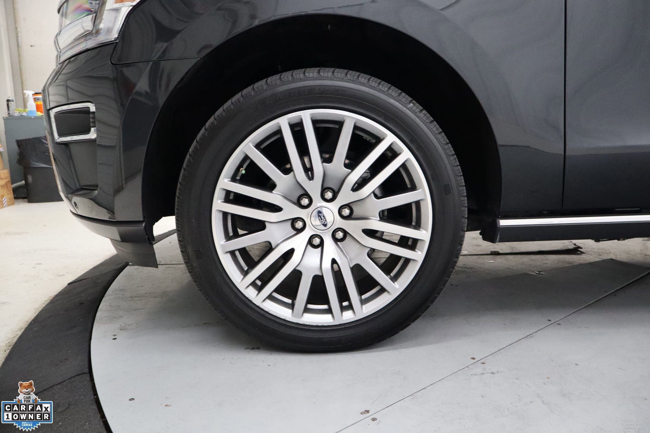 Certified 2024 Ford Expedition Limited image 10