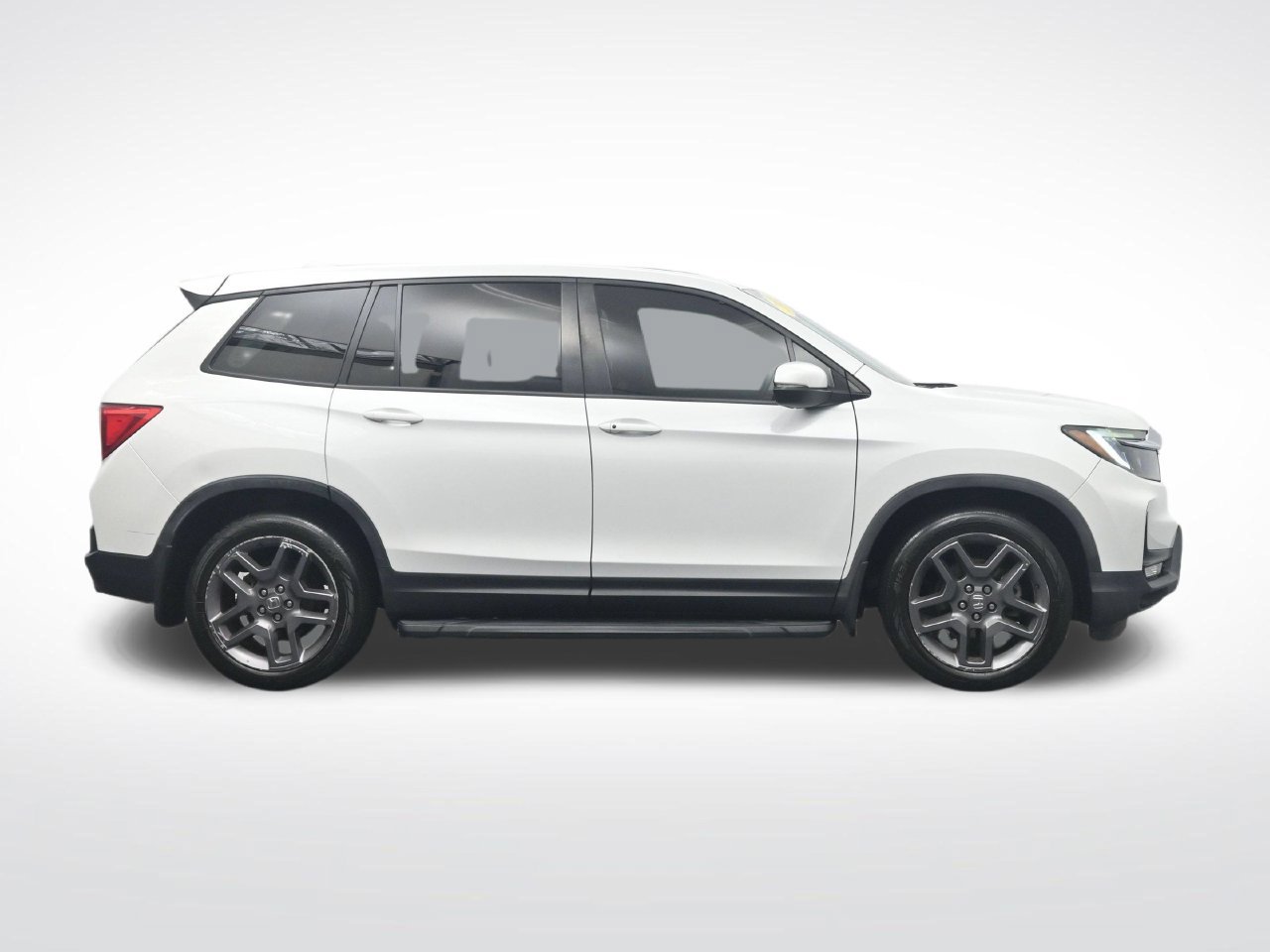 Used 2022 Honda Passport EX-L image 4
