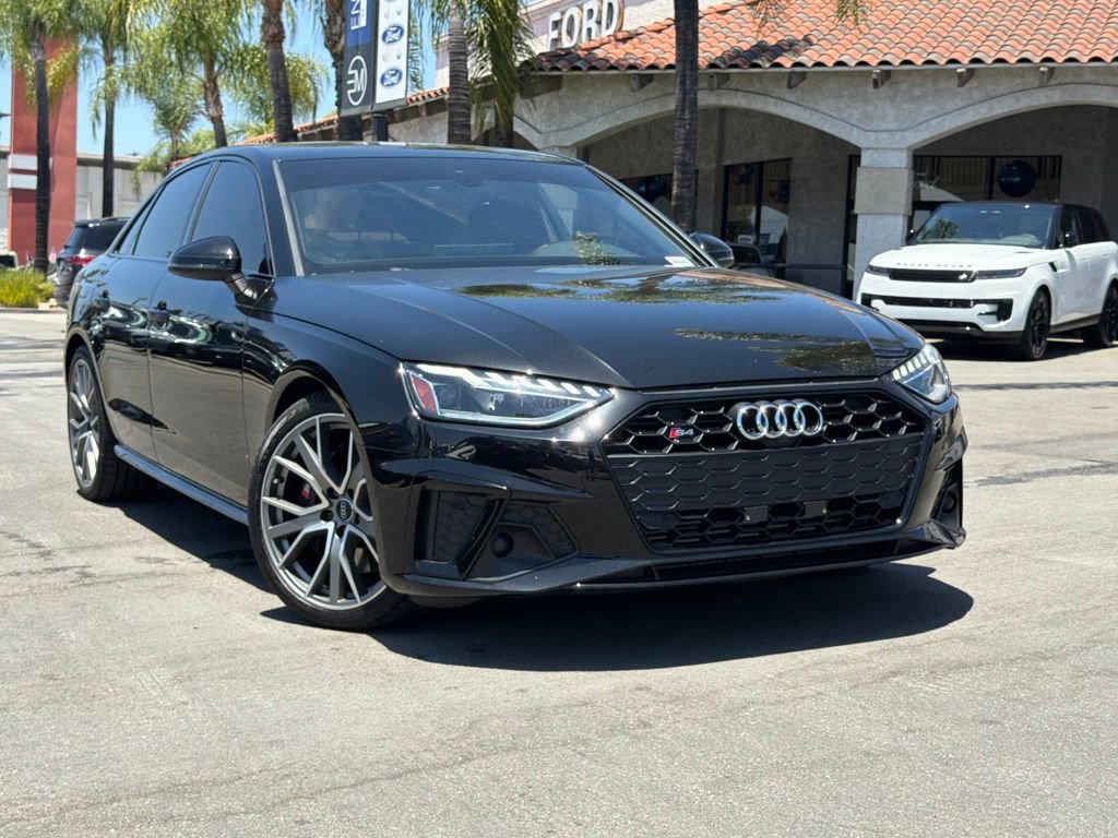 Used 2020 Audi S4 Premium Plus w/ Premium Plus Package AWD/4WD image 3