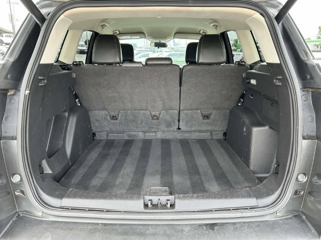 Certified 2018 Ford Escape SEL FWD image 12