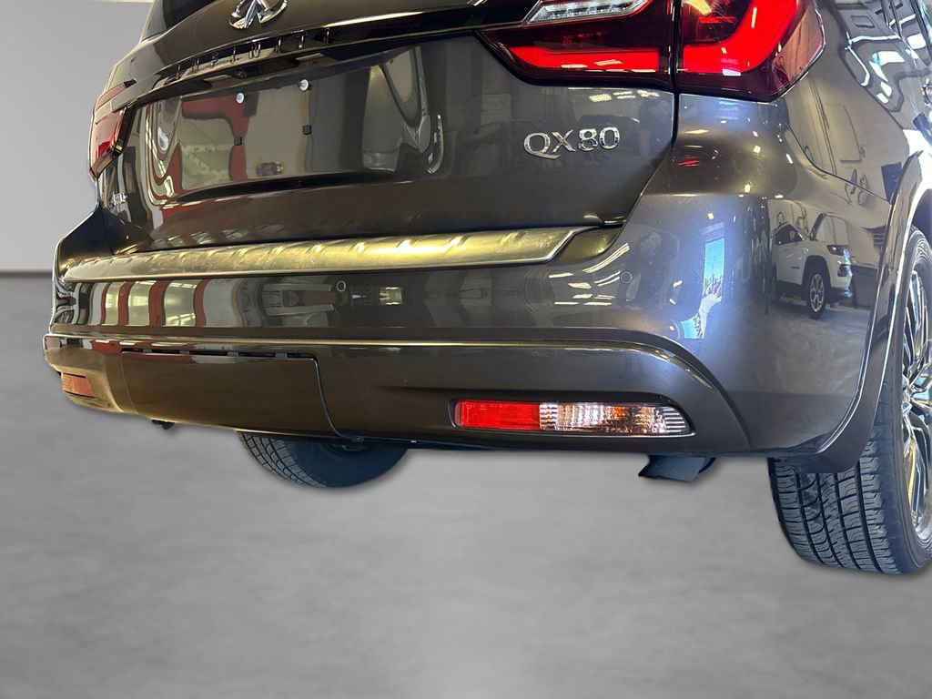 Used 2022 INFINITI QX80 Premium Select w/ All-Season Package AWD/4WD image 18