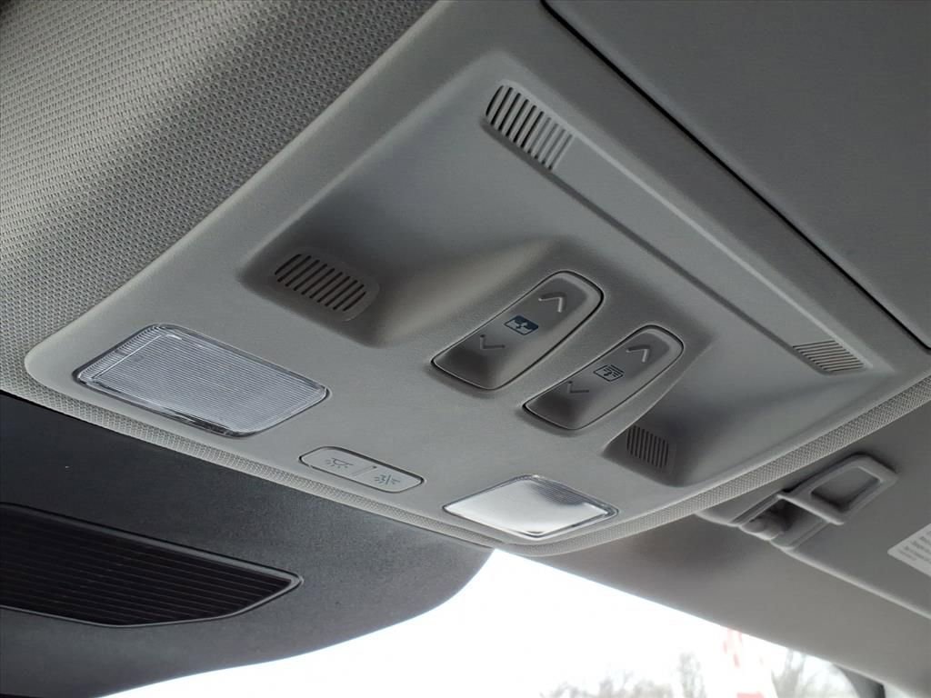 Certified 2023 Ford Escape Platinum w/ Premium Technology Package image 23