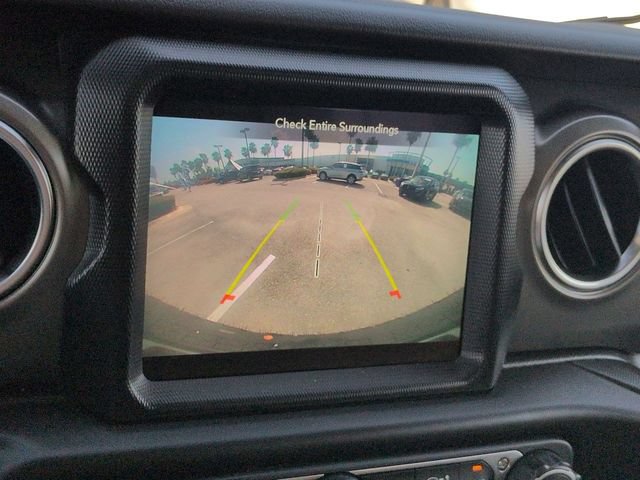 Used 2023 Jeep Wrangler Unlimited Rubicon AWD/4WD image 20