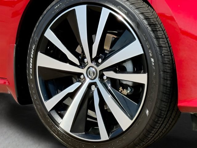 Used 2022 Nissan Altima 2.5 SR FWD image 13