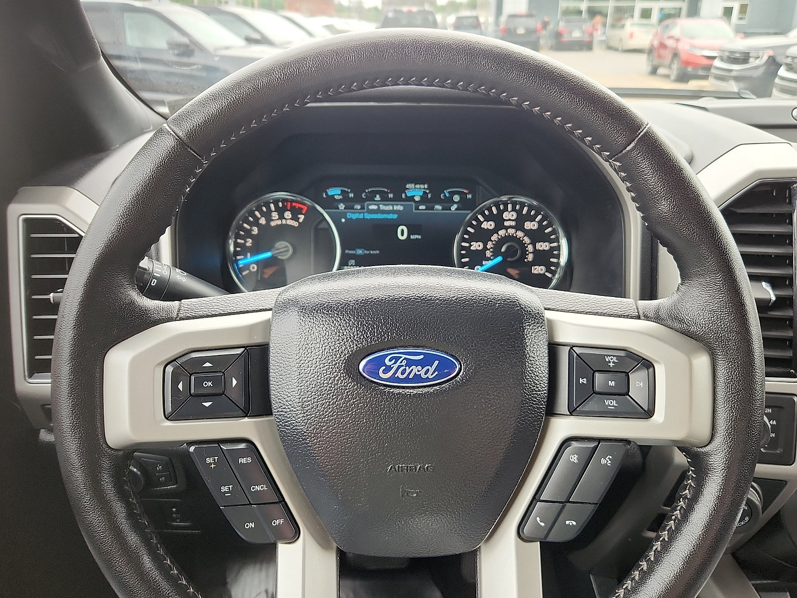 Certified 2019 Ford F150 Lariat w/ Equipment Group 502A Luxury AWD/4WD image 17