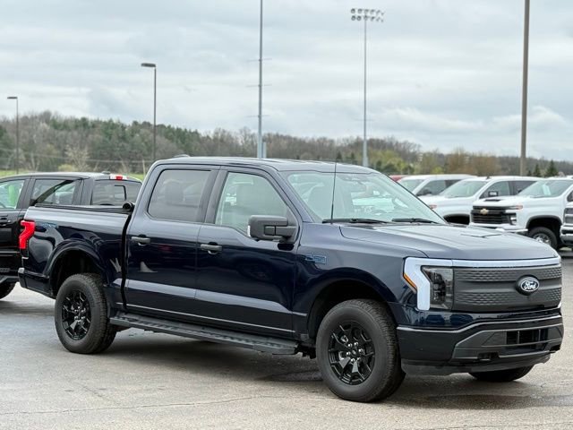 Certified 2025 Ford F150 Lightning XLT AWD/4WD image 38