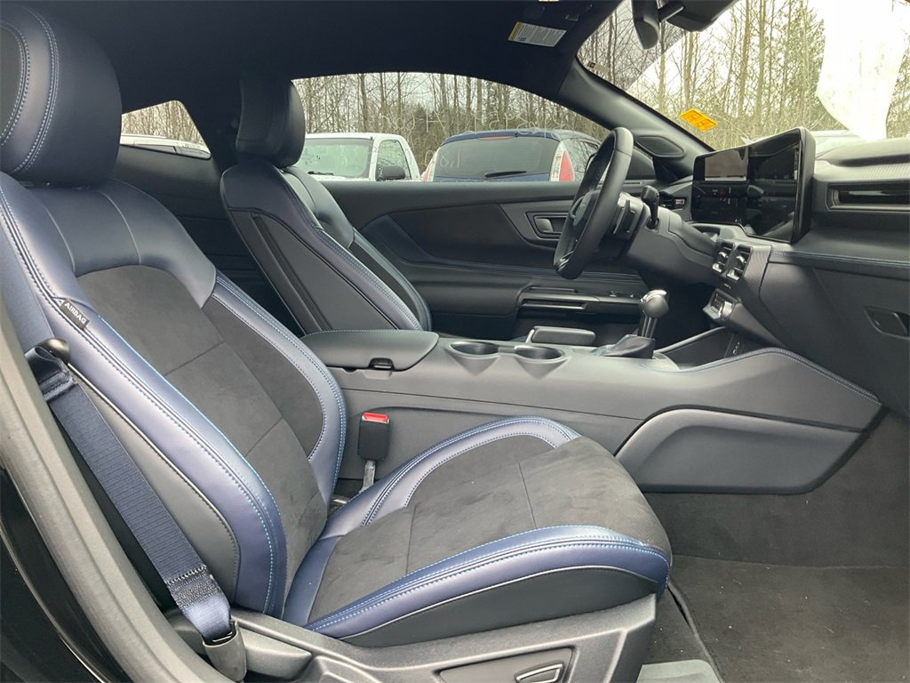 Certified 2025 Ford Mustang Dark Horse w/ Dark Horse Handlin Package image 12