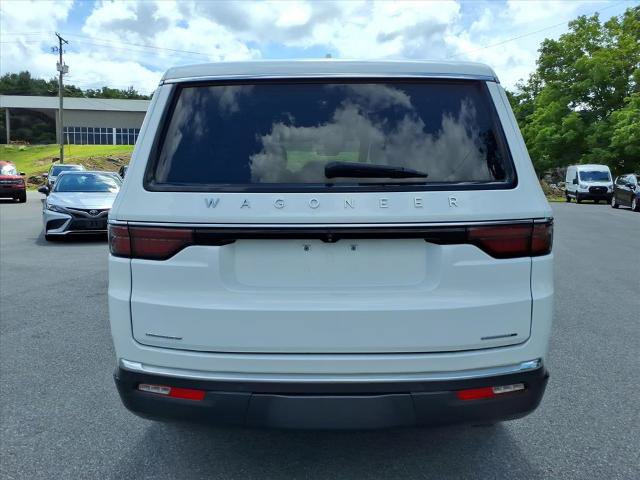 Used 2022 Jeep Wagoneer Series III w/ Premium Group I AWD/4WD image 3